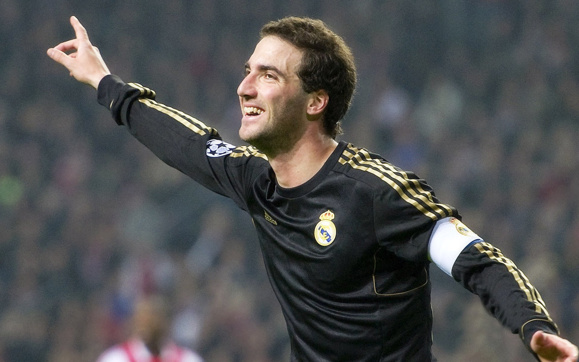 全国羽毛球锦标赛圆满落幕,新锐选手闪耀赛场